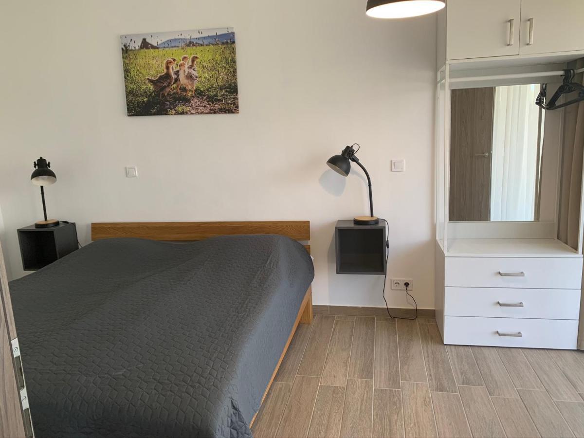 Oeregtoelgy Apartman Szár Екстериор снимка